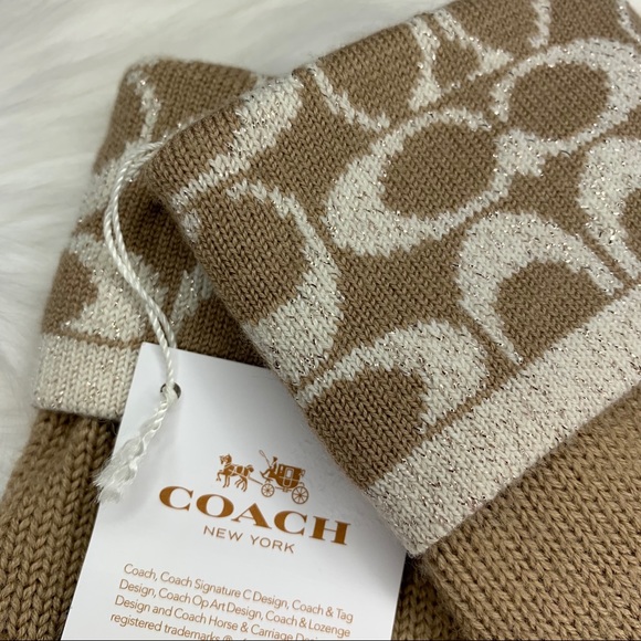 NWT COACH Gloves - Picture 3 of 5